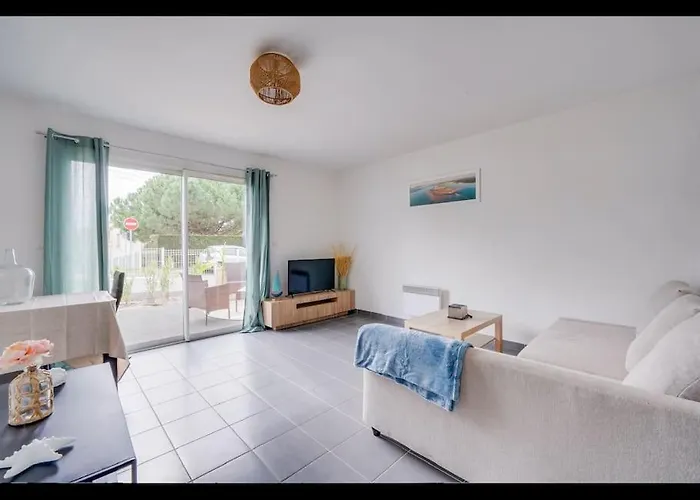 Maison Caroline Arkea Arena